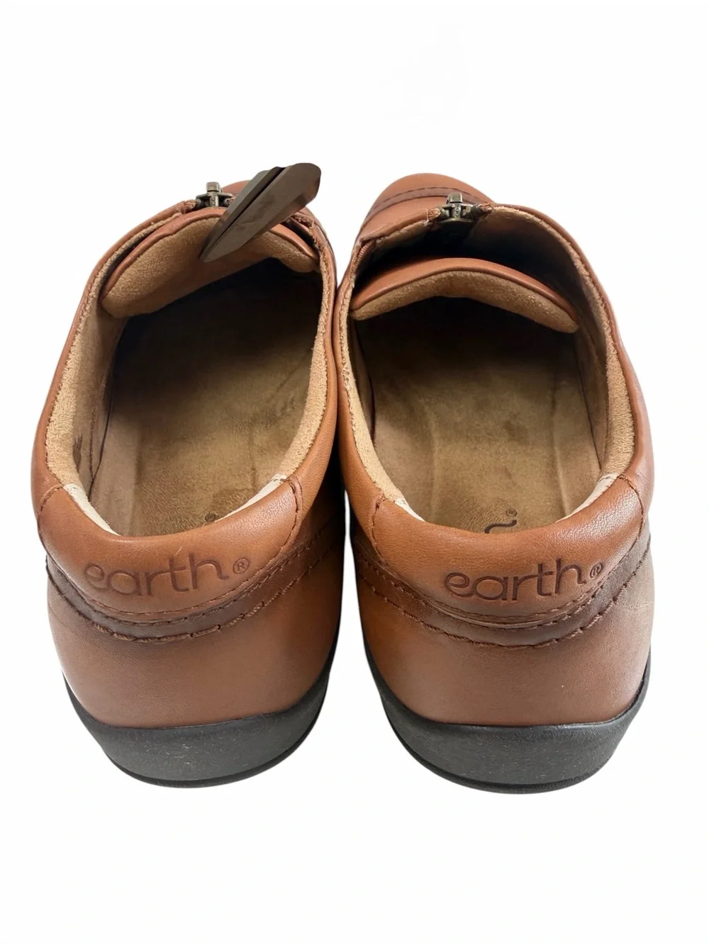 Earth pre owned